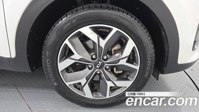 Kia Sportage The Bold Diesel 2.0 2WD Prestige 2019 — фото 21