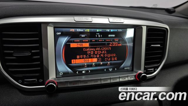 Kia Sportage The Bold Diesel 2.0 2WD Prestige 2019 — фото 27