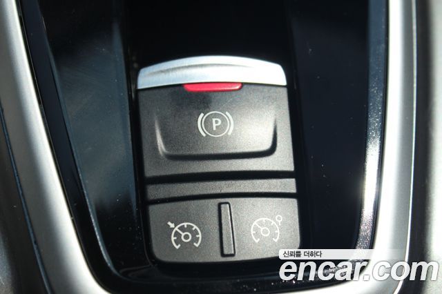 Renault Korea QM6 2.0 LPe LE Signature 2WD 2022 — фото 9