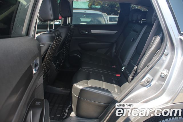 Renault Korea QM6 2.0 LPe LE Signature 2WD 2022 — фото 15