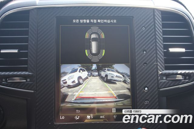 Renault Korea QM6 2.0 LPe LE Signature 2WD 2022 — фото 18
