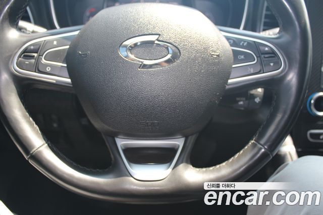 Renault Korea QM6 2.0 LPe LE Signature 2WD 2022 — фото 22