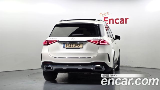 Mercedes-Benz GLE-Class (W167) GLE450 4MATIC 2021 — фото 4