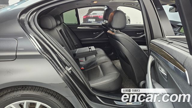 BMW 5 Series (F10) 528i xDrive Luxury 2015 — фото 12