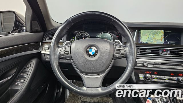 BMW 5 Series (F10) 528i xDrive Luxury 2015 — фото 13