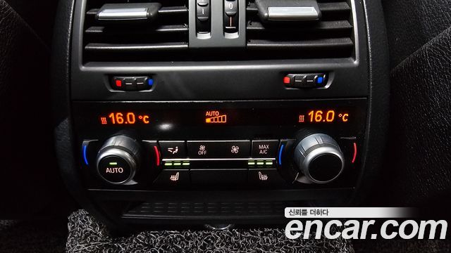 BMW 5 Series (F10) 528i xDrive Luxury 2015 — фото 18