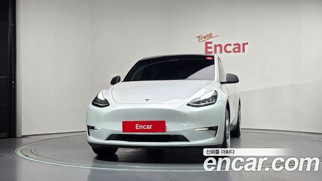 Tesla Model Y Long Range AWD 2021 — фото 3