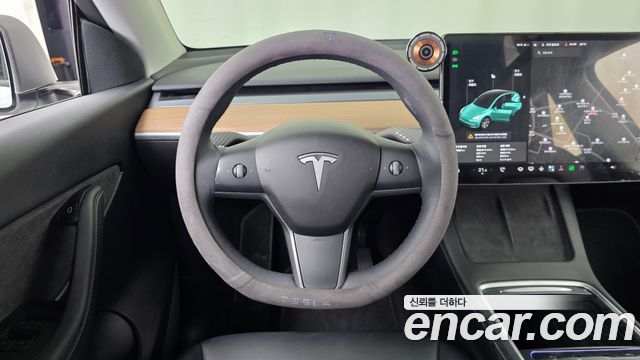 Tesla Model Y Long Range AWD 2021 — фото 13
