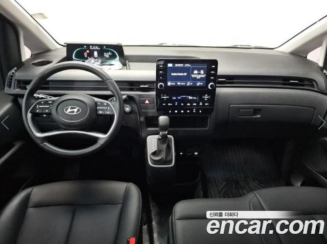 Hyundai Staria HEV 1.6 Tourer 11-Seater Modern 2025 — фото 8