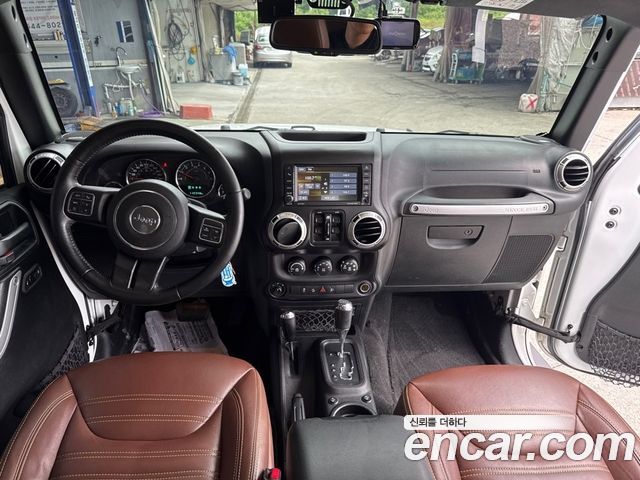 Jeep Wrangler (JK) 3.6 Rubicon 4Door 2017 — фото 15