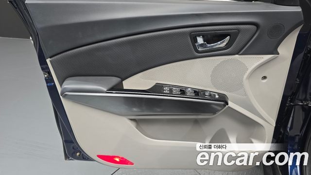 KG Mobility (SsangYong) Very New Tivoli Gasoline 1.5 2WD V5 2020 — фото 30