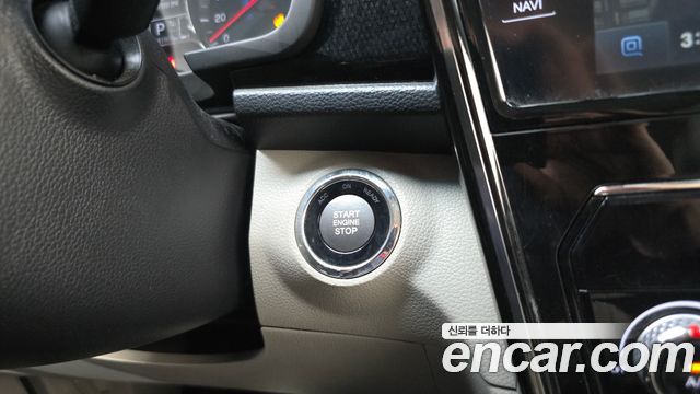 KG Mobility (SsangYong) Very New Tivoli Gasoline 1.5 2WD V5 2020 — фото 33