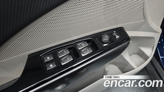KG Mobility (SsangYong) Very New Tivoli Gasoline 1.5 2WD V5 2020 — фото 35