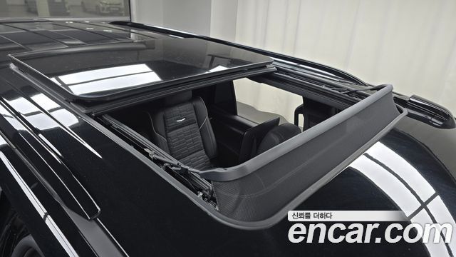 Cadillac Escalade (V) 6.2 Sports Platinum 2025 — фото 32