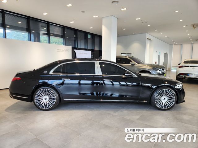 Mercedes-Benz S-Class (W223) Maybach S680 4MATIC 2026 — фото 9