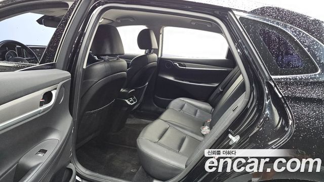 Hyundai Grandeur (IG) 3.0 LPi Rent Car Modern 2020 — фото 12