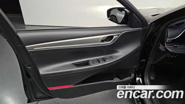 Hyundai Grandeur (IG) 3.0 LPi Rent Car Modern 2020 — фото 24