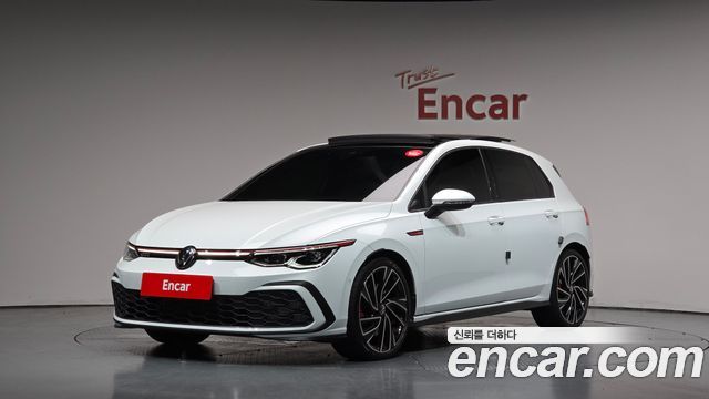 Volkswagen Golf (VIII) 2.0 GTI