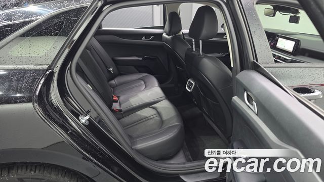 Kia K5 (III) 2.0 Prestige 2021 — фото 11