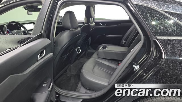 Kia K5 (III) 2.0 Prestige 2021 — фото 12