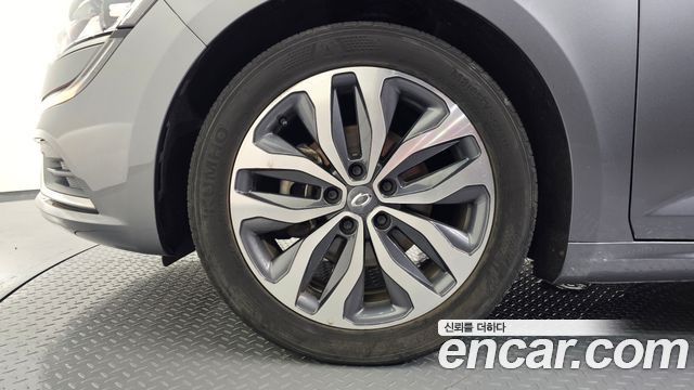 Renault Korea SM6 2.0 GDe LE 2016 — фото 5