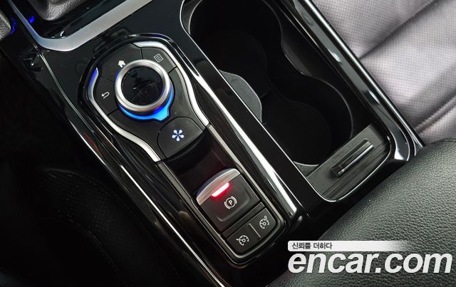 Renault Korea SM6 2.0 GDe LE 2016 — фото 18