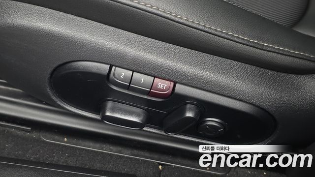 MINI Cooper Clubman High 2nd 2019 — фото 16