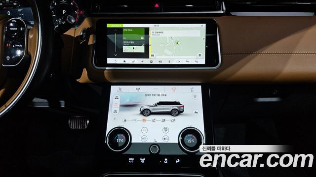 Land Rover Range Rover Velar 3.0 D300 R-Dynamic HSE 2018 — фото 16