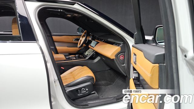 Land Rover Range Rover Velar 3.0 D300 R-Dynamic HSE 2018 — фото 21