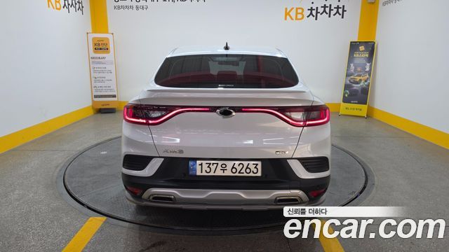 Renault Korea XM3 1.3 TCe RE Signature 2023 — фото 4