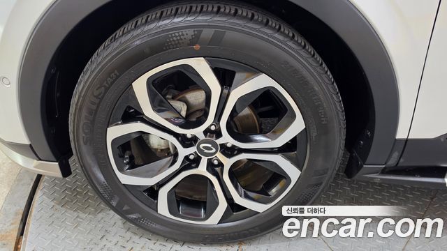Renault Korea XM3 1.3 TCe RE Signature 2023 — фото 5