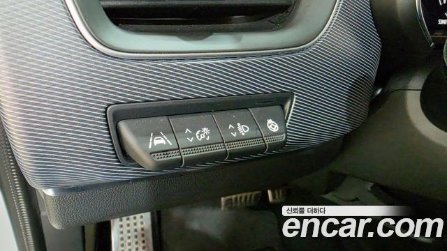 Renault Korea XM3 1.3 TCe RE Signature 2023 — фото 6