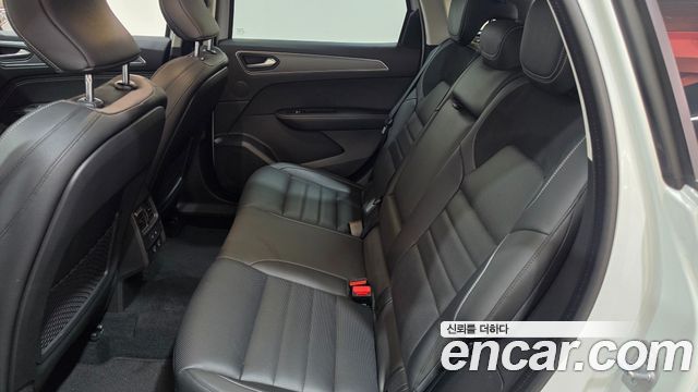 Renault Korea XM3 1.3 TCe RE Signature 2023 — фото 16