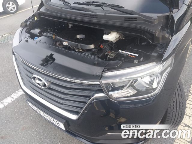 Hyundai Grand Starex Van 3-Seater Smart 2021 — фото 24