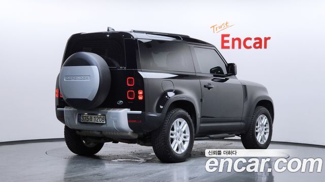 Land Rover Defender (L663) 90 D250 S 2022 — фото 2