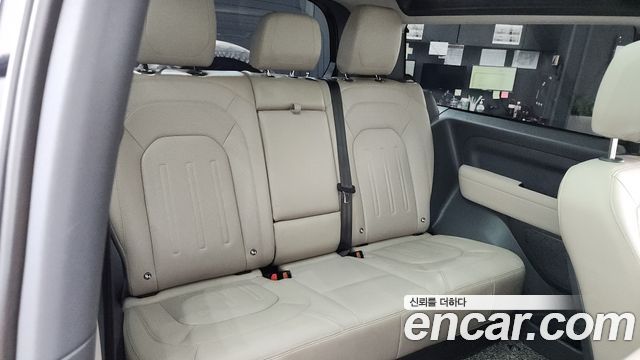 Land Rover Defender (L663) 90 D250 S 2022 — фото 11