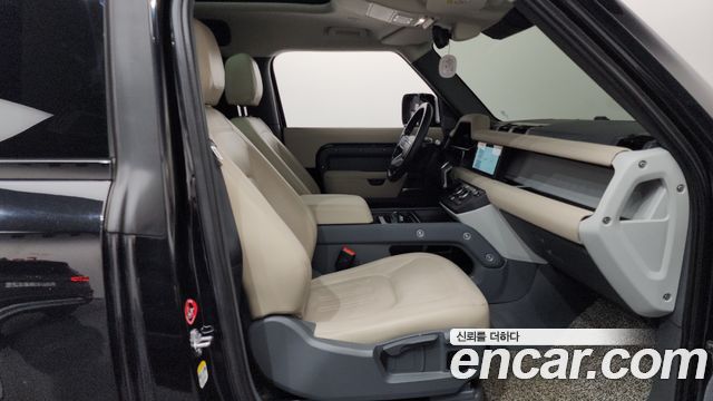 Land Rover Defender (L663) 90 D250 S 2022 — фото 26