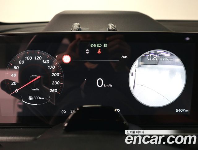 Kia Sportage (V) Gasoline 1.6 Turbo 2WD Signature 2026 — фото 8