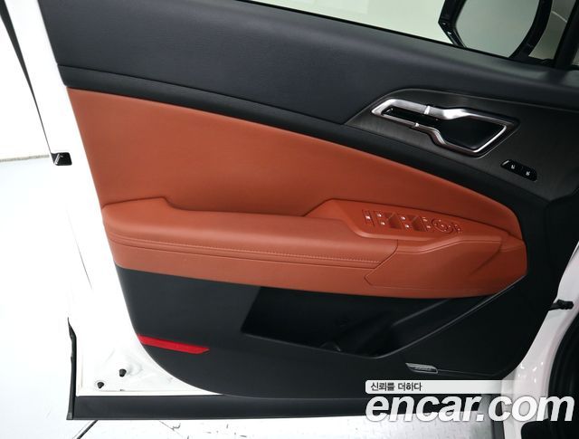 Kia Sportage (V) Gasoline 1.6 Turbo 2WD Signature 2026 — фото 22