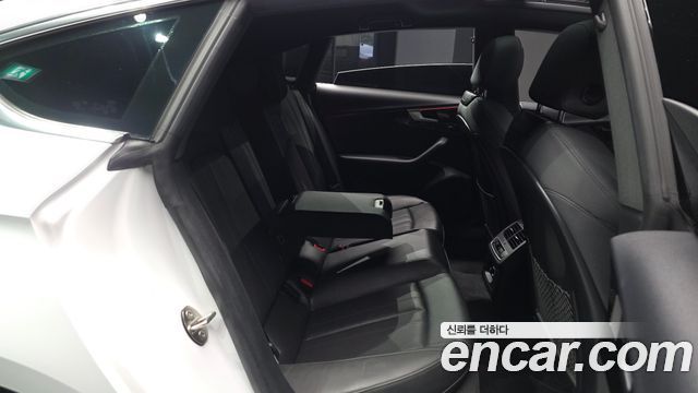 Audi A5 (F5) 40 TDI Quattro Premium Sportback 2020 — фото 16