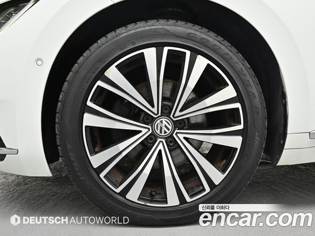 Volkswagen Arteon 2.0 TDI Premium 2019 — фото 5