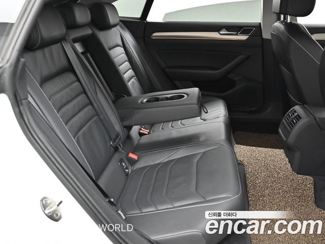 Volkswagen Arteon 2.0 TDI Premium 2019 — фото 16