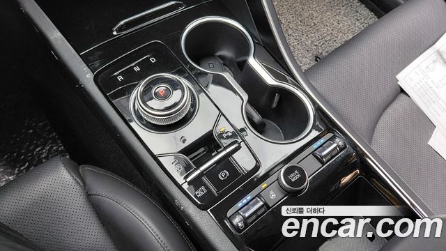 Kia K5 (III) 1.6 Turbo Prestige 2023 — фото 9