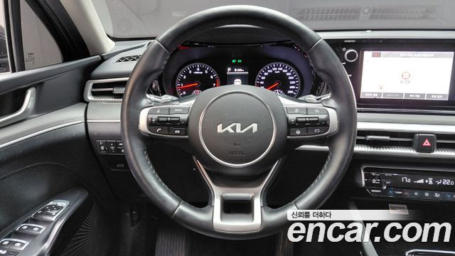 Kia K5 (III) 1.6 Turbo Prestige 2023 — фото 14
