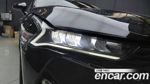 Kia K5 (III) 1.6 Turbo Prestige 2023 — фото 22