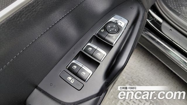 Kia K5 (III) 1.6 Turbo Prestige 2023 — фото 28