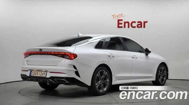 Kia K5 (III) 2.0 Noblesse 2021 — фото 2