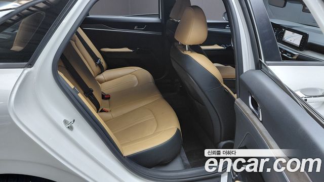 Kia K5 (III) 2.0 Noblesse 2021 — фото 11
