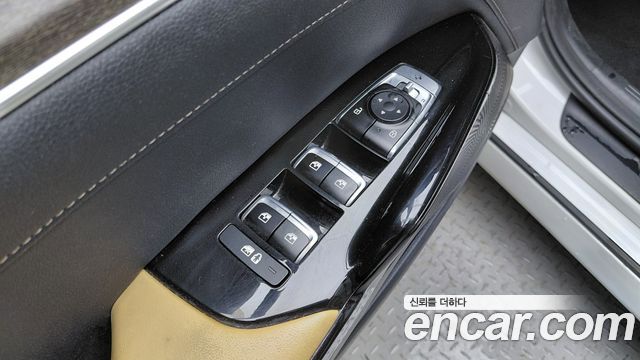 Kia K5 (III) 2.0 Noblesse 2021 — фото 28