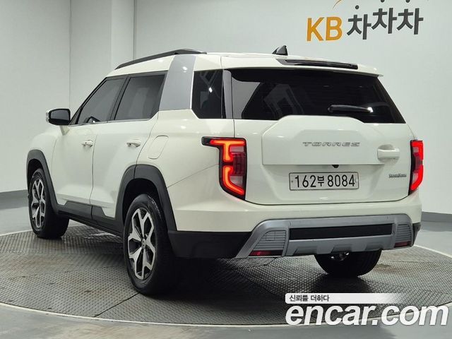 KG Mobility (SsangYong) Torres Gasoline 1.5 2WD T5 2023 — фото 2